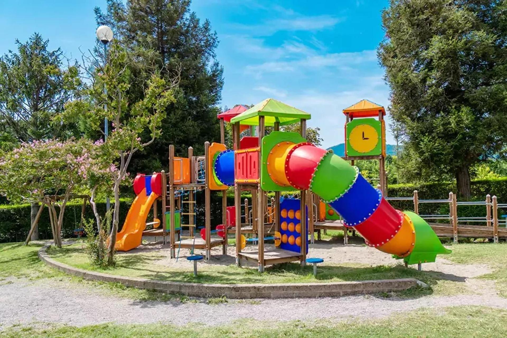 Estivo Premium Deluxe Mobile Homes On Camping Del Sole Village イゼーオ エクステリア 写真