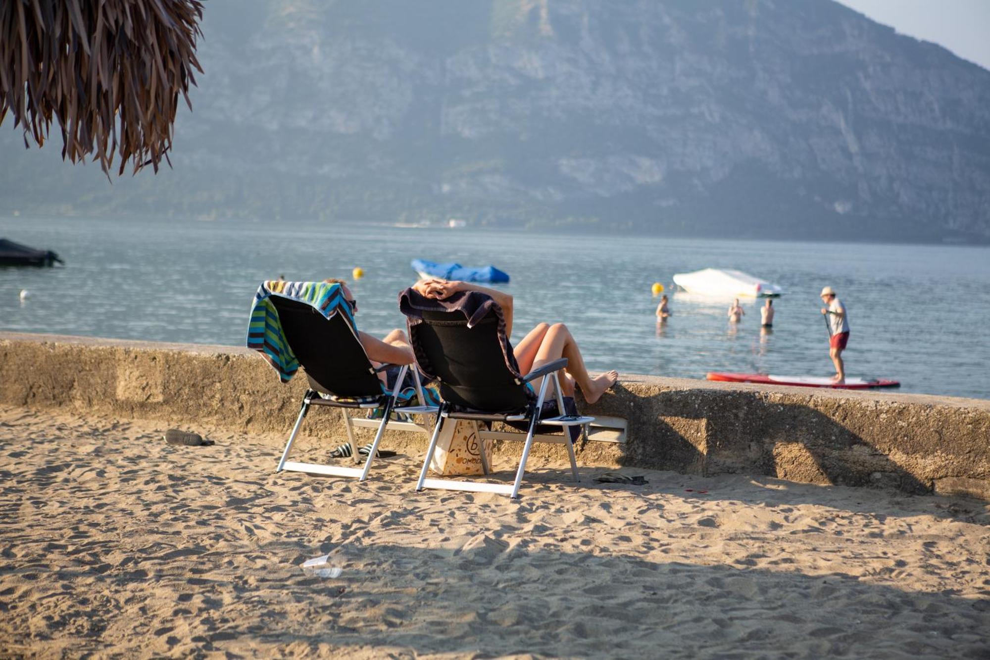 Estivo Premium Deluxe Mobile Homes On Camping Del Sole Village イゼーオ エクステリア 写真
