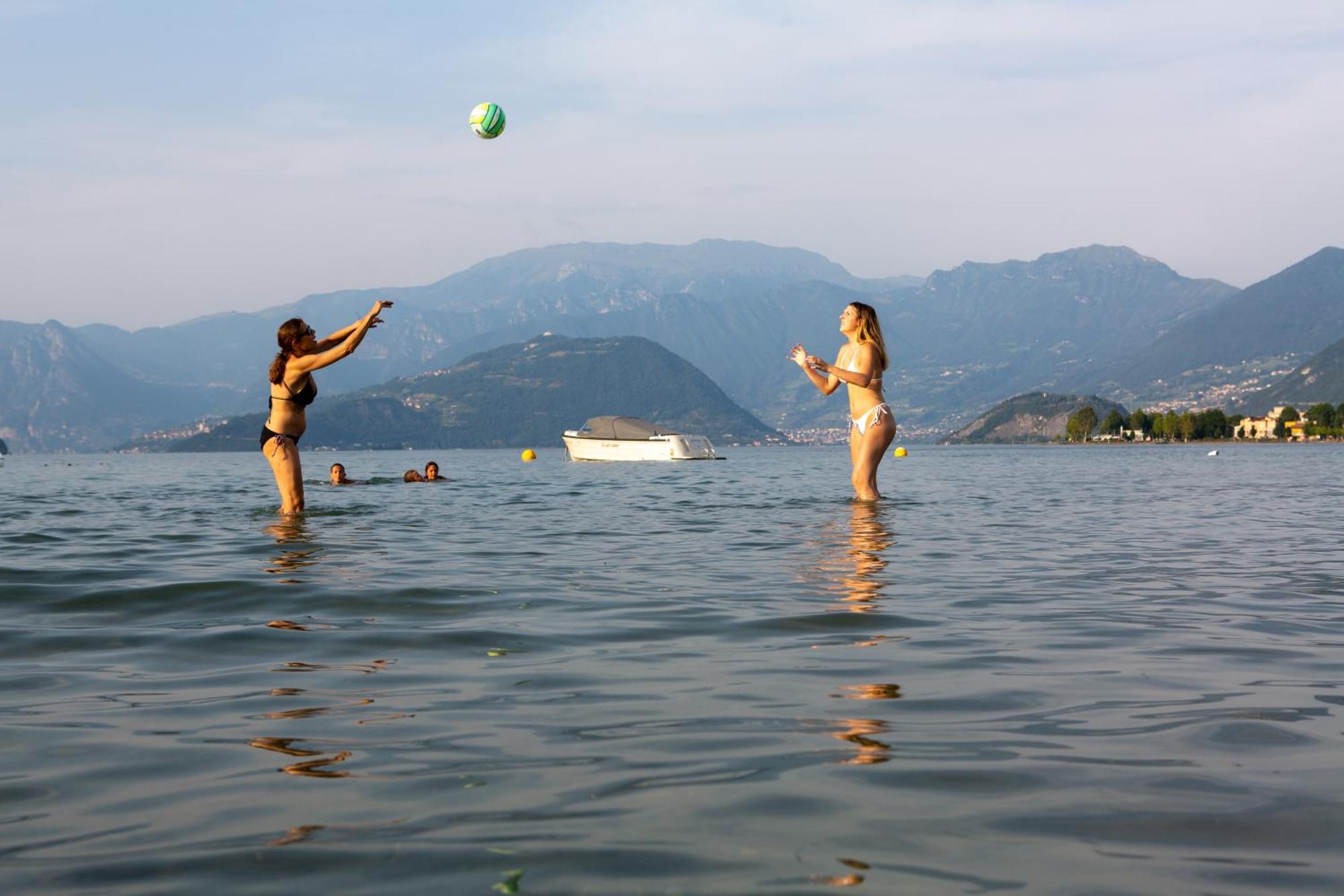 Estivo Premium Deluxe Mobile Homes On Camping Del Sole Village イゼーオ エクステリア 写真