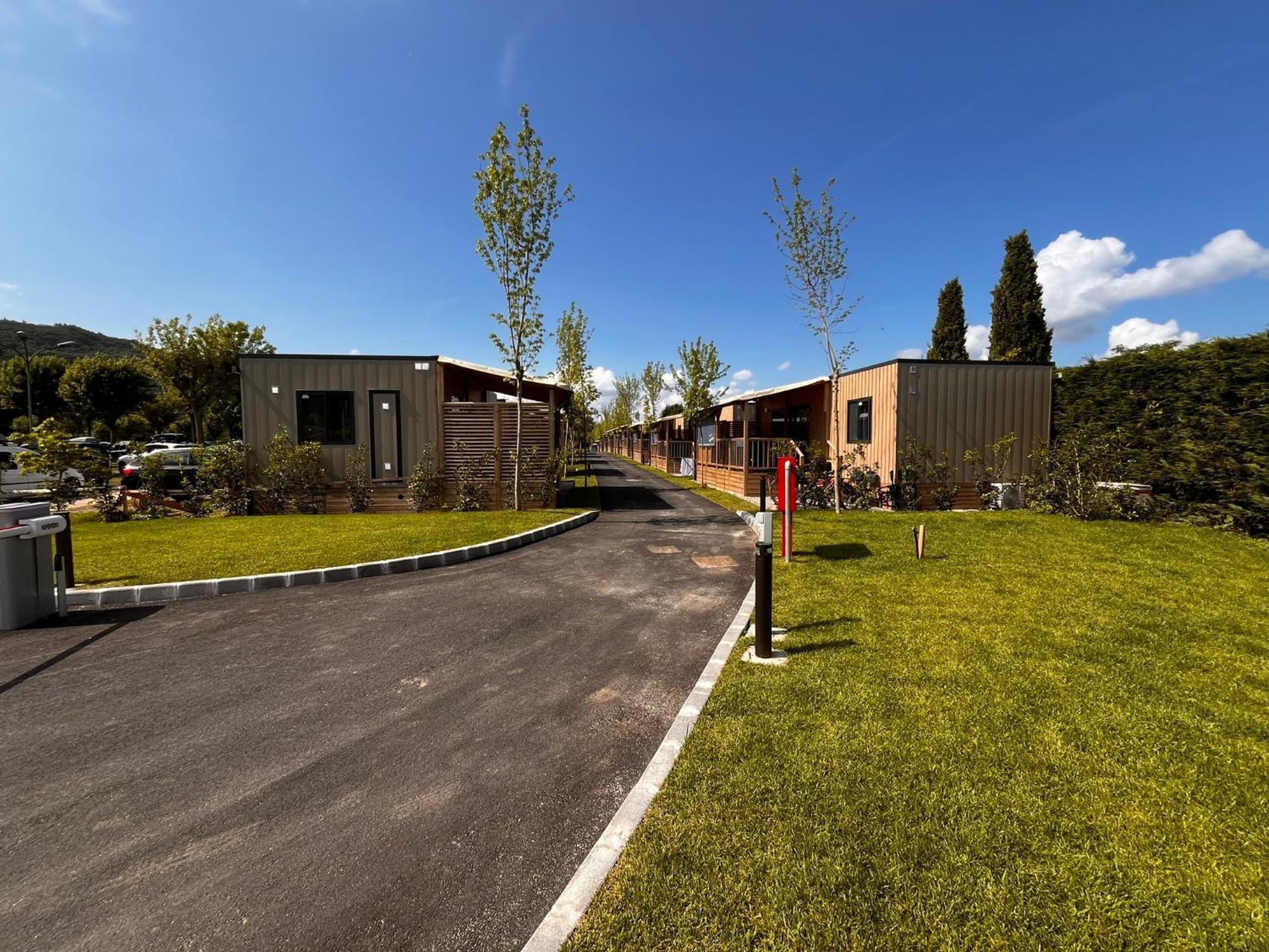 Estivo Premium Deluxe Mobile Homes On Camping Del Sole Village イゼーオ エクステリア 写真